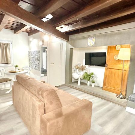 Davanzati Boutique Apartment Firenze Bagian luar foto